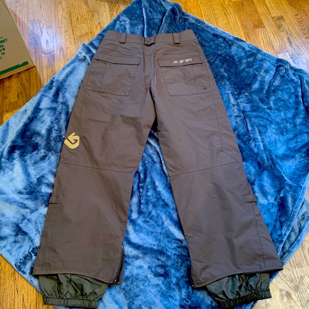 Authentic, men’s L, Burton snowboard pants - brown